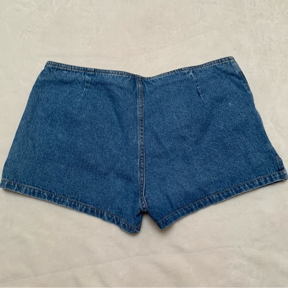 Vintage Y2K Request Jeans 100% Cotton Denim Jean Mini Shorts Size 15 Waist 34” - Picture 2 of 3